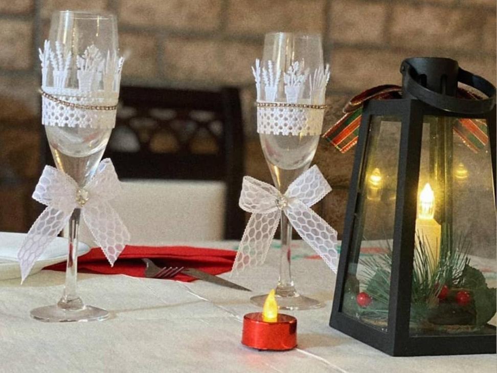 Bar-Restaurant-Hotel-Familja Klos エクステリア 写真