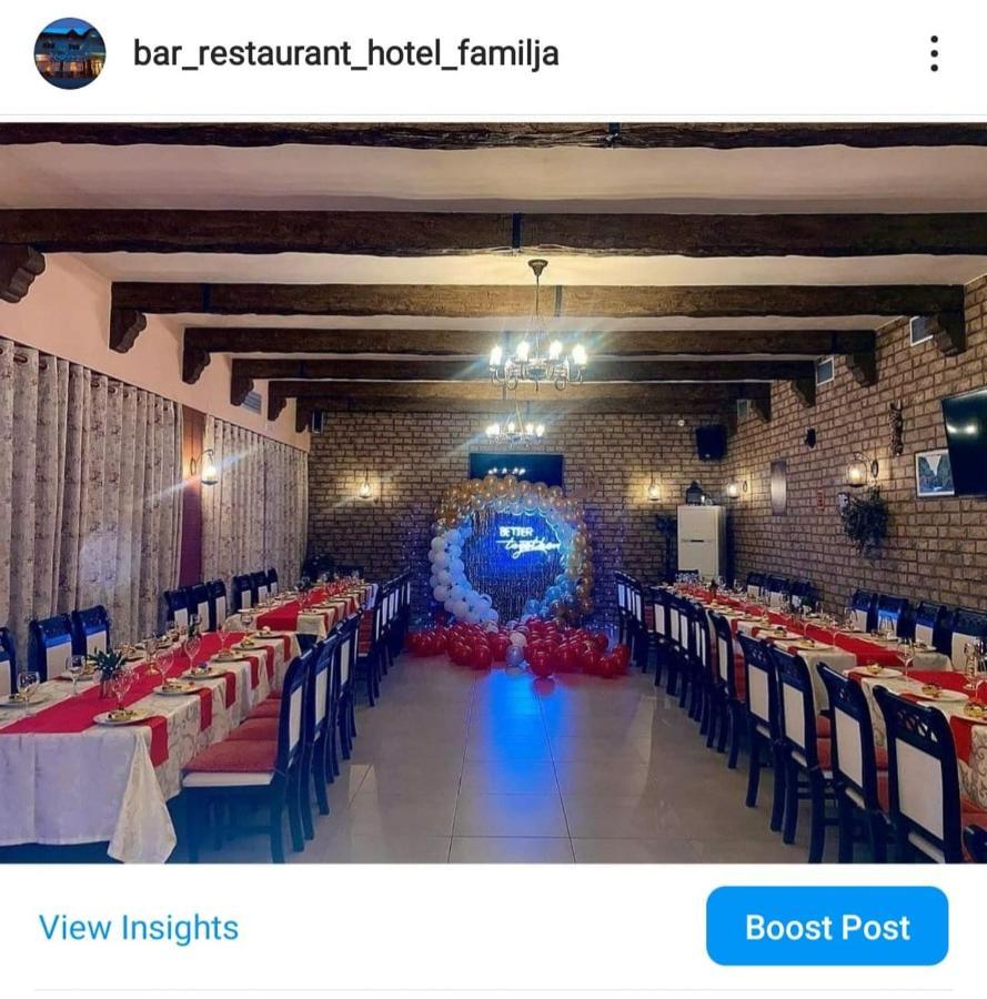 Bar-Restaurant-Hotel-Familja Klos エクステリア 写真